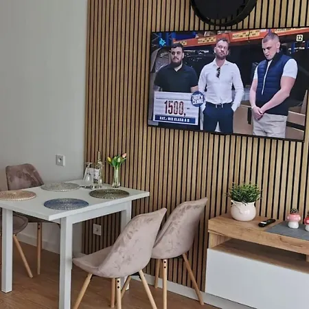 Lägenhet Aida Solny -a048